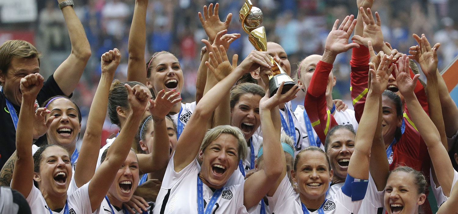 Media Name: april2016_schwabish_equalpay_ap664831749696.jpg