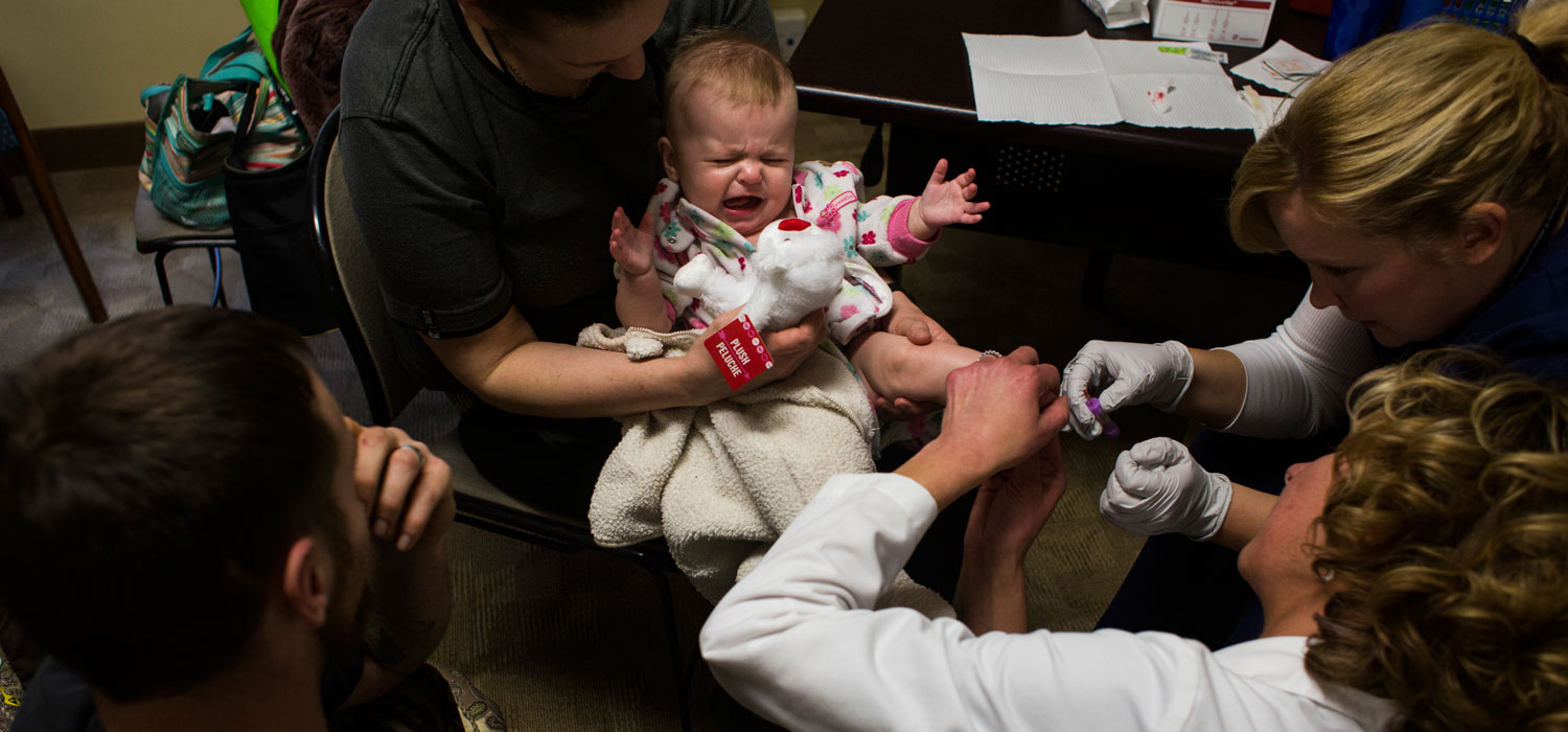 Media Name: april2016_waxman_leadfoodinsecurity_gettyimages508867192.jpg