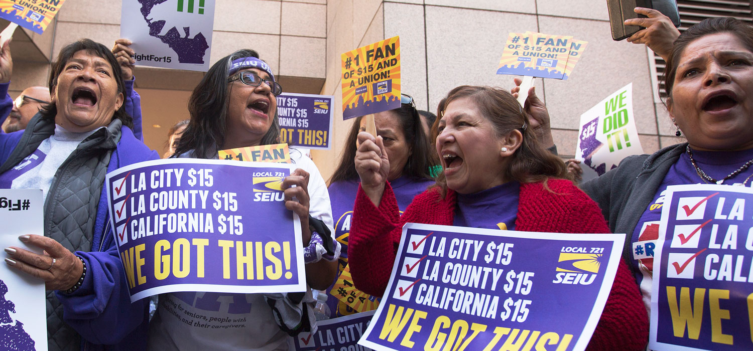 Media Name: gettyimages-519109538-minimumwage_1.jpg
