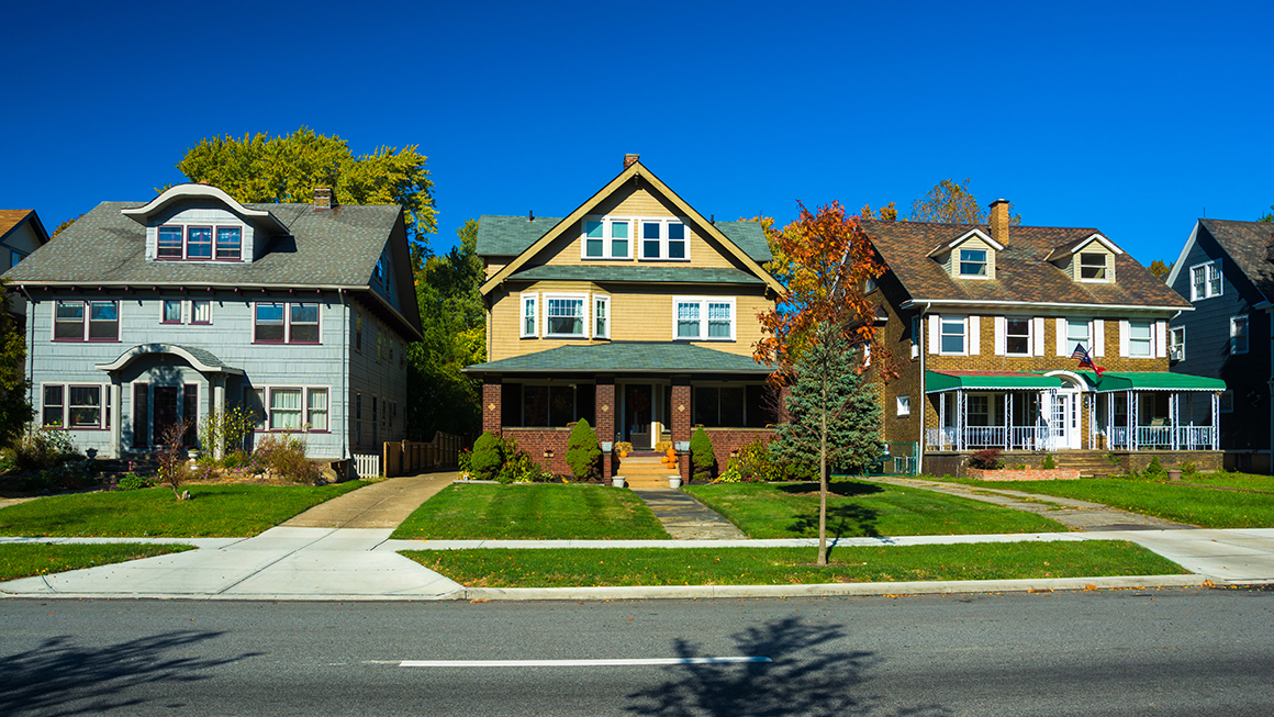 A row of single family homes.