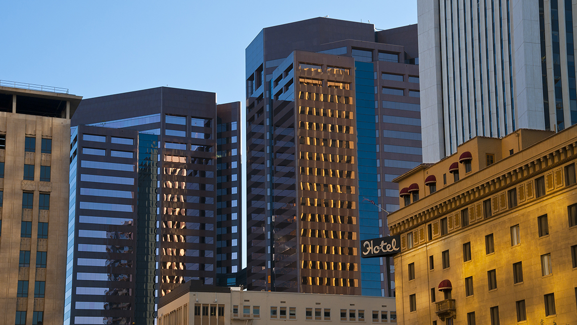 A picture of a city skyline.