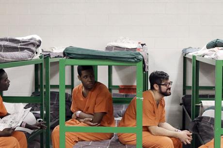 Media Name: ap636108057476.jpg