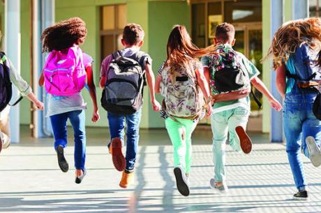 Children running to school