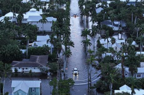 photo of Florida flood waters in a neighbourhood after Hurricane Milton