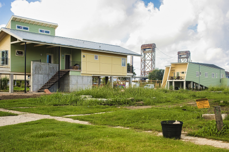 photo of house on stilts