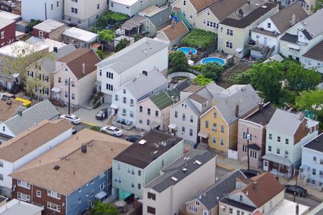 Media Name: gettyimages-171277997_crop.jpg