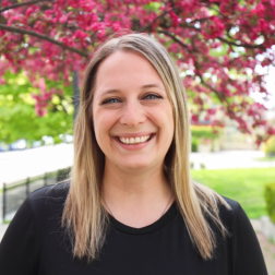 photo of Leslee Haisma