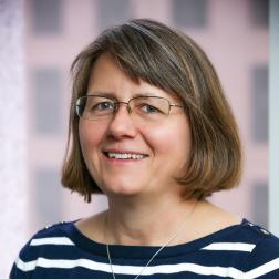 Media Name: smith-karen_4.jpg