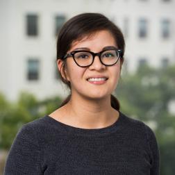 Media Name: gonzalez-dulce-long.jpg